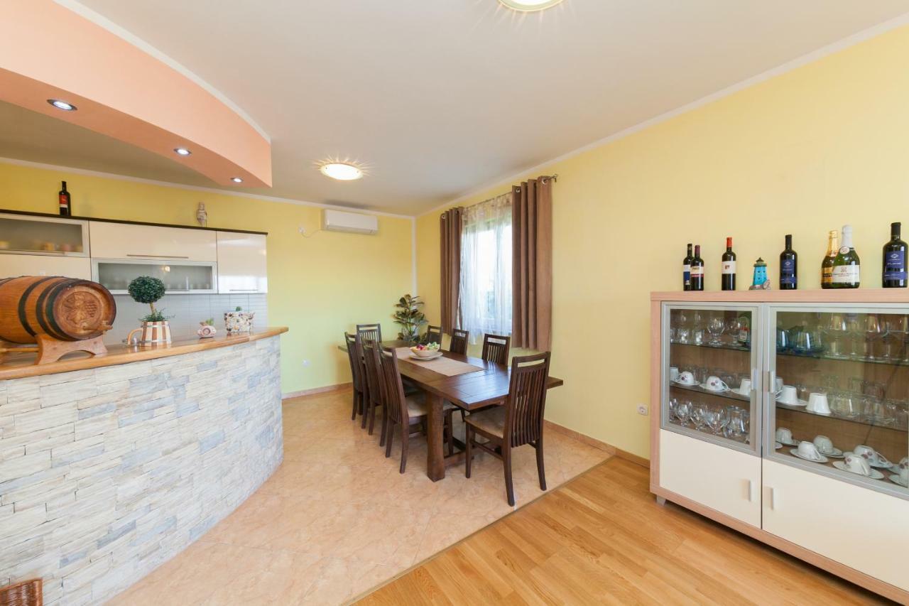 Holiday Home Antonio Dracevac Ninski Luaran gambar
