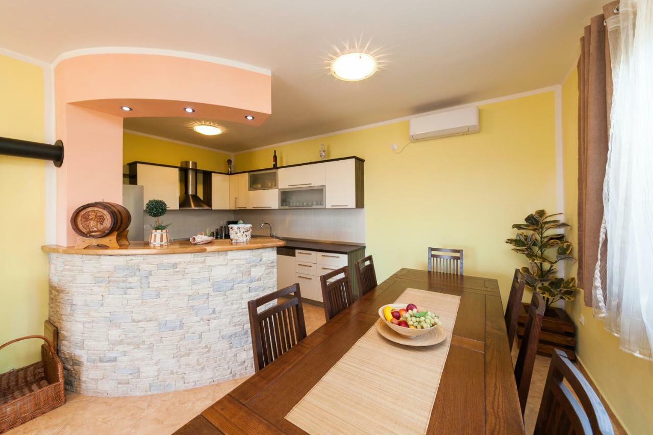 Holiday Home Antonio Dracevac Ninski Luaran gambar