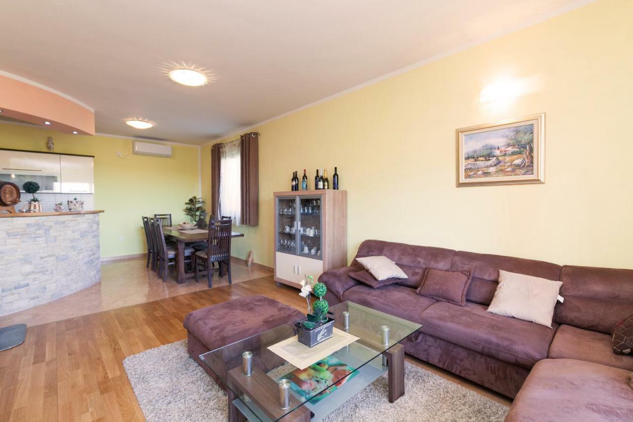 Holiday Home Antonio Dracevac Ninski Luaran gambar